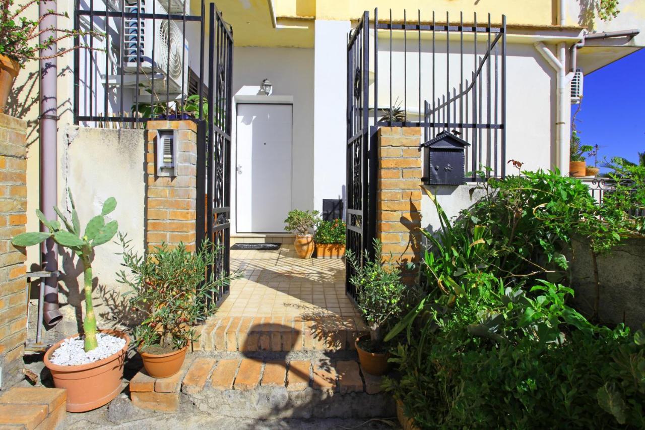 Ferienwohnung Casa Cloe Taormina Exterior foto